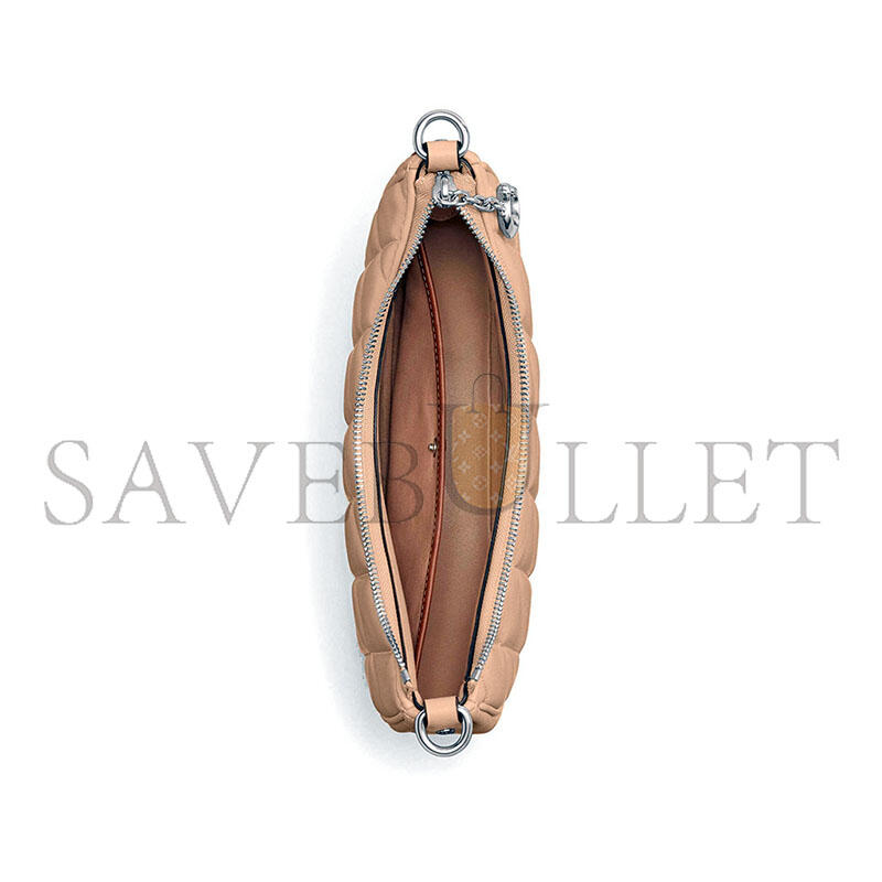 C0a*h mira quilted shoulder bag in leather (24*15*6cm)